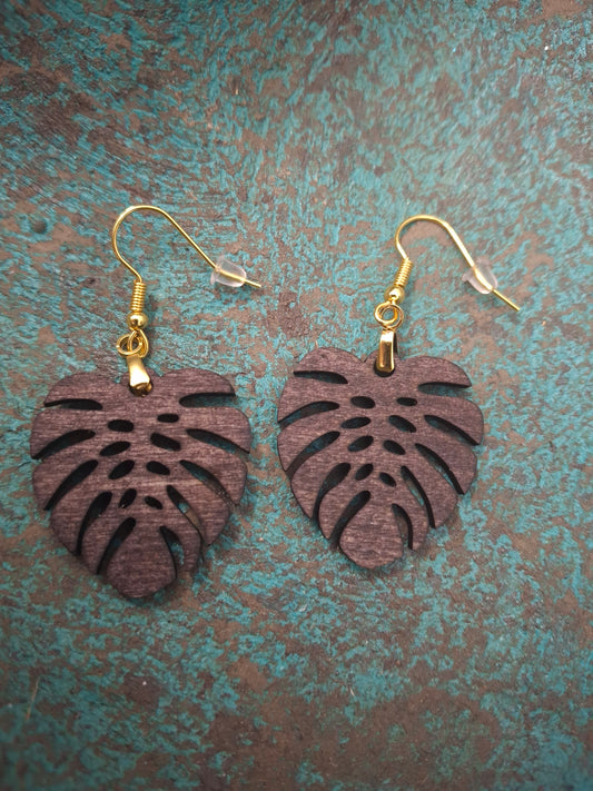 Handcrafted Monstera Leaf Wood Earrings – Natural Bamboo & Dark Walnut Finish